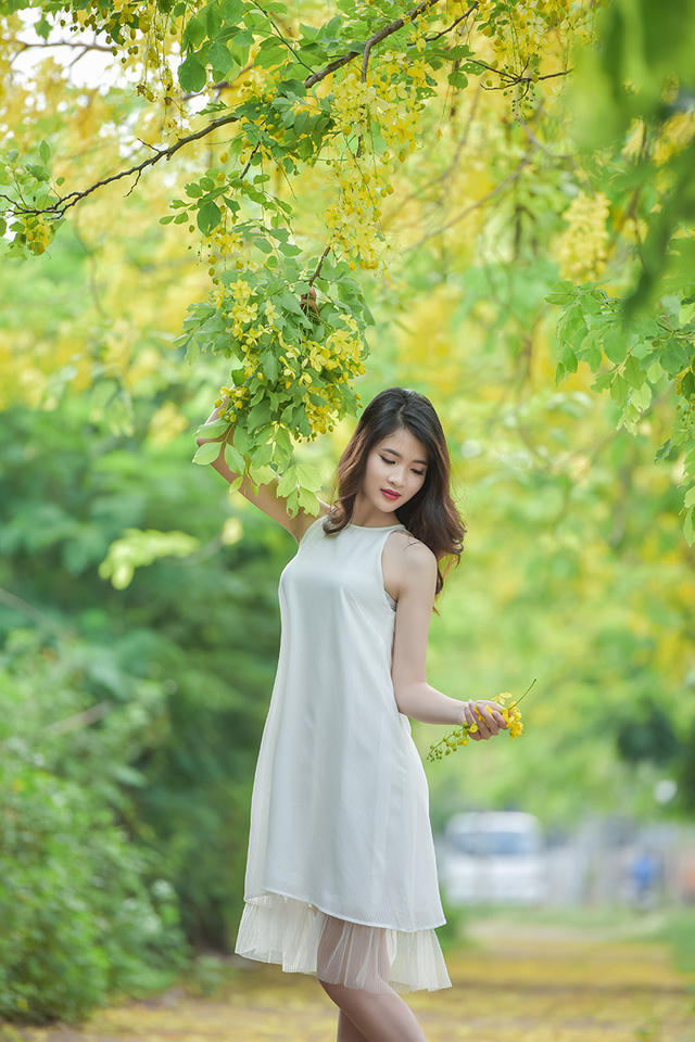 Trang tự nhận xét cô là người rất hòa đồng và dễ thích ứng với mọi môi trường sống.