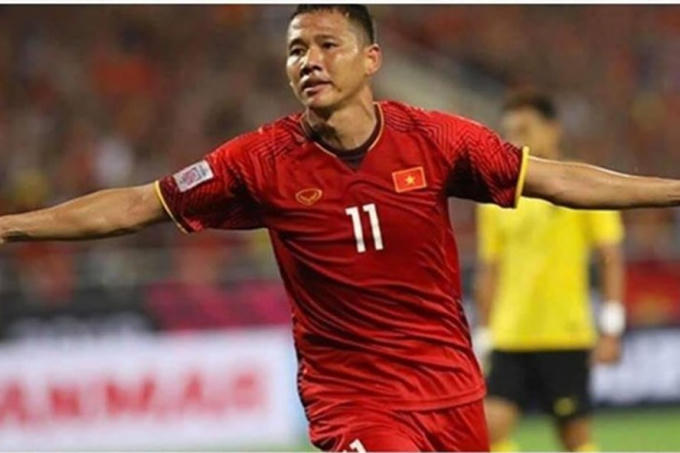 Tiền đạo Anh Đức: