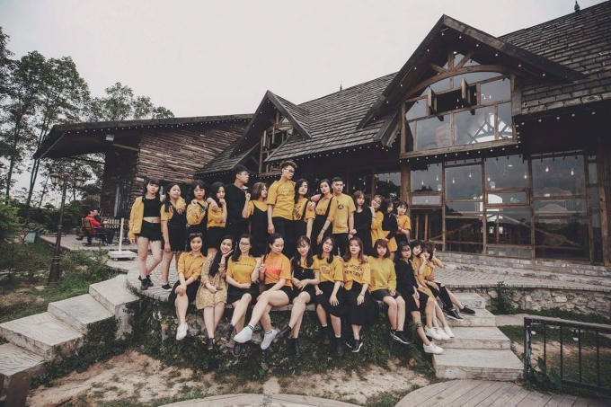 Tập thể lớp Sử k26