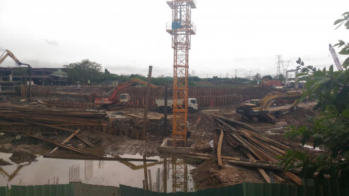 Dự án mới chỉ ép cọc.