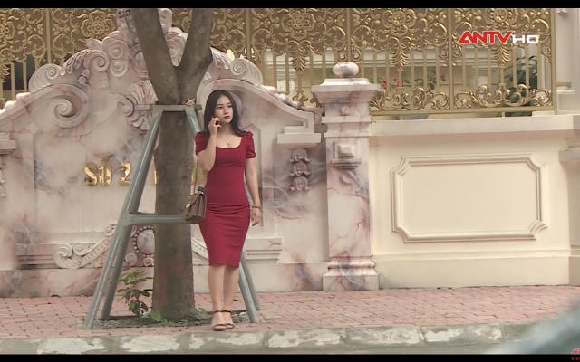 Kỹ năng sống - Gặp 'biến thái' tấn công nơi công cộng, bạn sẽ làm gì?