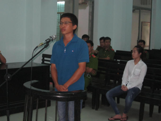 Bị cáo Lê Ngọc Phổ trước vành móng ngựa.