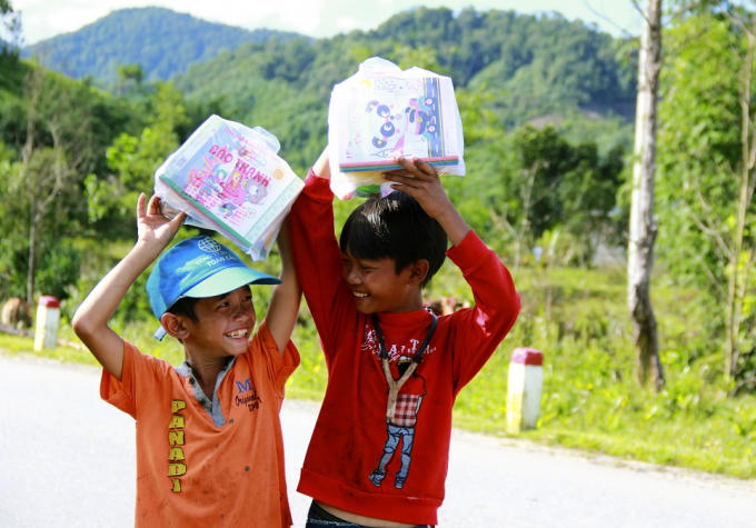 TT Huế: Pháp luật Plus mang niềm vui đến trẻ em vùng cao A Lưới