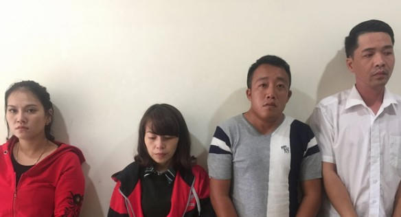 Các "con bạc" bị bắt giữ.