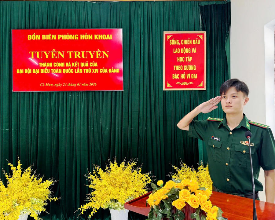 Đoàn viên, thanh niên Đồn Biên phòng Hòn Khoai tuyên truyền thành công và kết quả Đại hội đại biểu toàn quốc lần thứ XIV của Đảng.