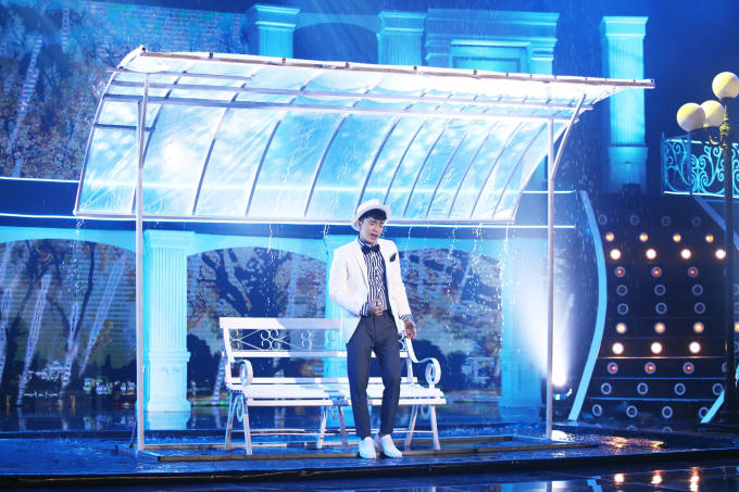 M&agrave;u mắt nhung của Chi D&acirc;n khiến kh&aacute;n giả xao xuyến bất chấp thời gian