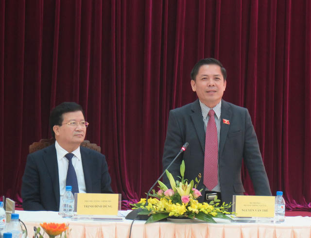 Ph&oacute; thủ tướng Trịnh Đ&igrave;nh Dũng l&agrave;m việc với Bộ Giao th&ocirc;ng vận tải