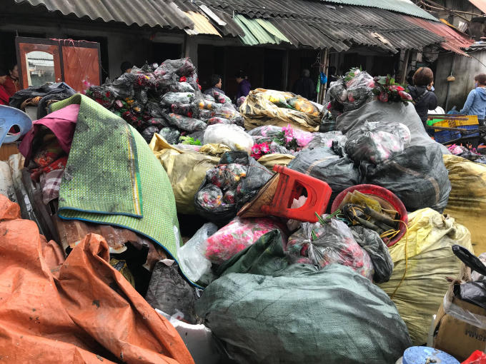 Hiện vụ việc đang được cơ quan chức năng tiếp tục điều tra làm rõ.