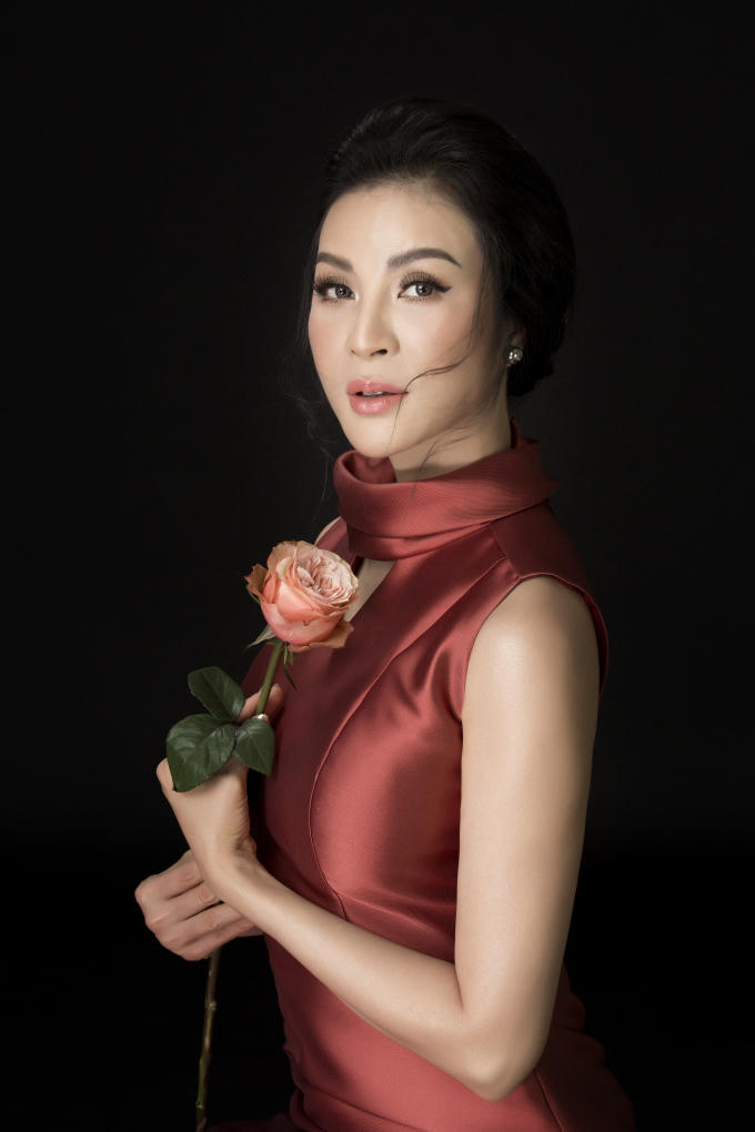 Người đẹp hi vọng những nỗ lực của cô trên con đường nghệ thuật, kinh doanh sẽ truyền cảm hứng tích cực, giúp các chị em phụ nữ tự tin khẳng định bản thân và đóng góp cho cộng đồng.