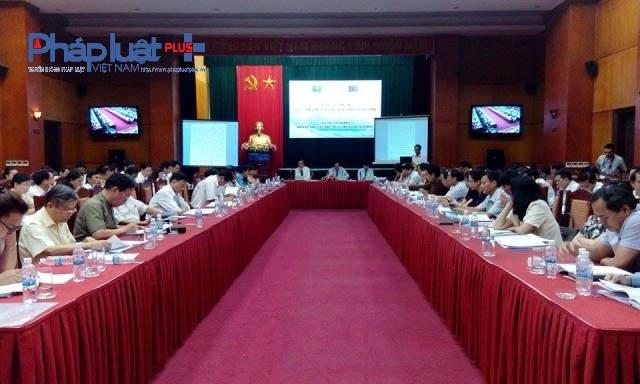 Toàn cảnh hội thảo tìm kiếm giải pháp cho nông dân Việt Nam khi gia nhập TTP.