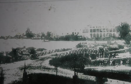 Bến cảng Nhà Rồng năm 1911 (Nguồn ảnh: hocvienpkkq.com)