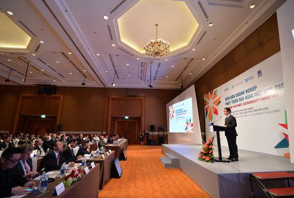 TS Vũ Tiến Lộc khẳng định: Phát triển nhân văn và bao dung là con đường tất yếu của DN