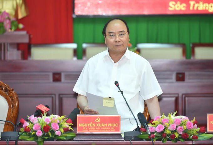 Thủ tướng nhấn mạnh tinh thần: Trung ương tiếp tục phân cấp, giao quyền cho địa phương trong việc tổ chức thực hiện các mục tiêu, nhiệm vụ trong khung kế hoạch chung quốc gia.