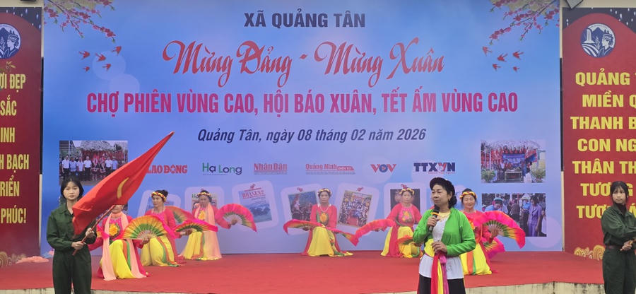 Chương trình văn nghệ chào mừng Hội Báo Xuân – Phiên chợ vùng cao tại xã Quảng Tân, tạo không khí rộn ràng đón Xuân Bính Ngọ 2026.