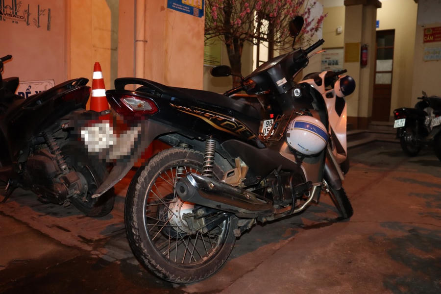 Phương tiện do lái xe Đ.A.Q điều khiển.