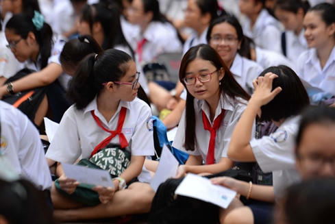 Lịch chuẩn c&ocirc;ng bố điểm tr&uacute;ng tuyển v&agrave;o lớp 10 tại TP HCM