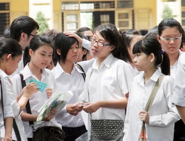 Hơn 12.000 học sinh đăng kí dự thi lớp 10. (Ảnh minh họa)