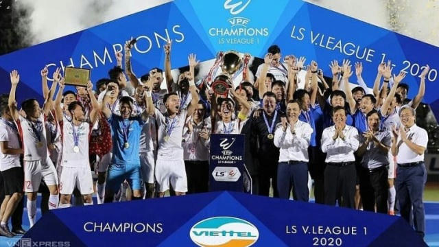 Viettel vô địch V-League 2020, tạo động lực cho nhều đội đầu tư lớn cho mùa giải mới (ảnh: Tiến Tuấn)