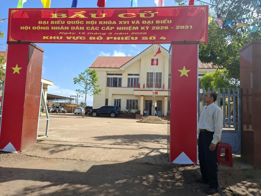 Đảng viên Y Buê KDăm - người "vác tù và hàng tổng"...