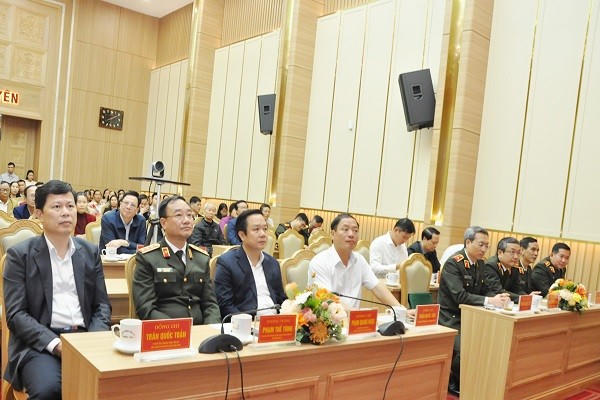 Các đại biểu dự hội nghị.