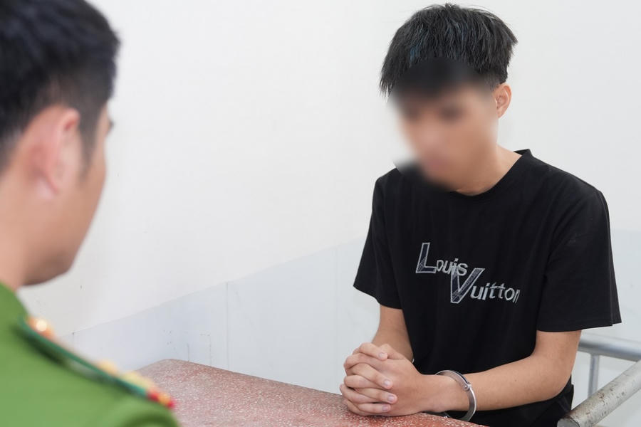 Đối tượng N.M.Q. thường xuyên đăng tải các video lạng lách, đánh võng của nhóm lên mạng xã hội - Ảnh Công an Nghệ An.