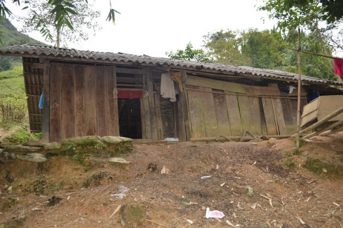 Ngôi nhà hiện nay A Tráng đang sống cùng vợ và bố mẹ. (ảnh: Phàn Giào Họ)