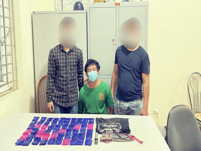 C39A4959-B2BB-470D-AFC3-C8F9ED552C0B.