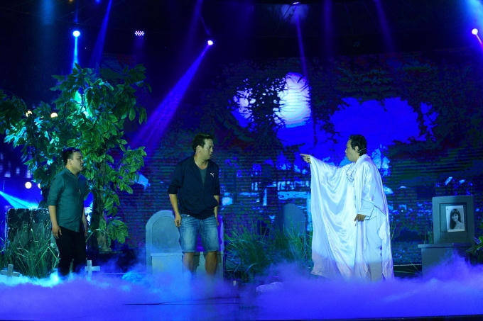 L&agrave;ng h&agrave;i mở hội: Việt Hương &ldquo;nổi da g&agrave;&rdquo; khi xem h&agrave;i kinh dị