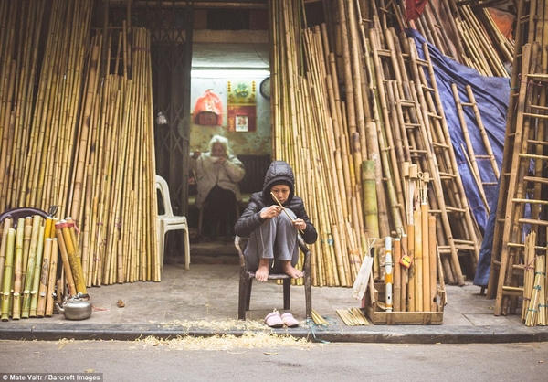 Phố cổ Hà Nội nổi tiếng với từng loại hàng...