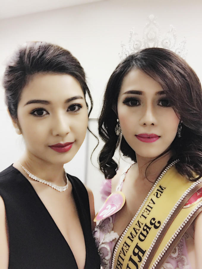 Á hậu Thúy Vân và ca sĩ Phi Nhung cũng gửi lời chúc mừng tới Ngân Quỳnh.