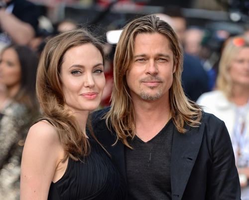 Thông tin Brad Pitt và Angelina Jolie ly hôn gây sốc với người hâm mộ. Cặp sao vẫn chưa thống nhất chuyện phân chia tài sản và nhận quyền nuôi con, dù Angelina muốn toàn quyền chăm sóc sáu đứa trẻ.