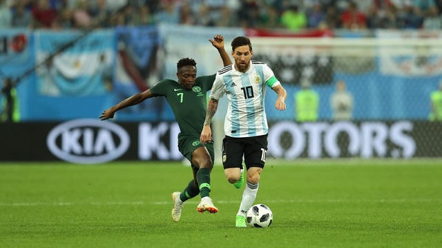 Messi miệt mài tìm kiếm cơ hội ghi bàn cho Argentina