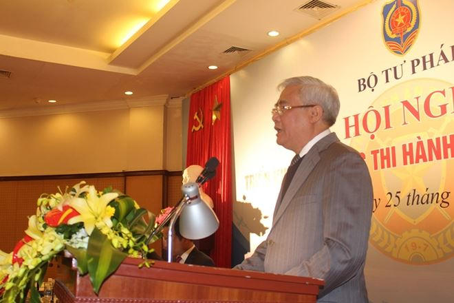 Tổng cục trưởng Hoàng Sỹ Thành báo cáo kết quả công tác.