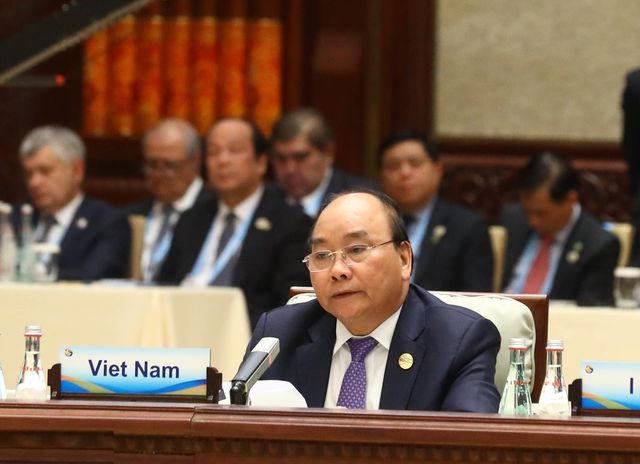 Thủ tướng Chính phủ Nguyễn Xuân Phúc tại Hội nghị bàn tròn Diễn đàn hợp tác cấp cao "Vành đai và Con đường" (ảnh: VGP)