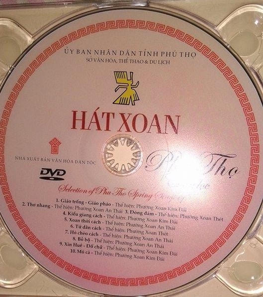 Sách và đĩa DVD Hát Xoan Phú Thọ chọn lọc.