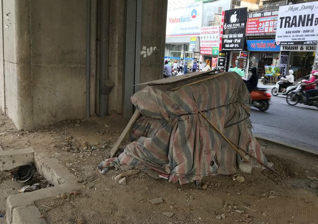 Theo Ban quản lý dự án đường sắt, hiện vẫn còn nhiều khó khăn, vướng mắc nên chưa đủ điều kiện đưa vào vận hành thương mại cuối tháng 4/2019. Công trình chưa được cấp chứng nhận an toàn hệ thống và chưa được Hội đồng nghiệm thu Nhà nước nghiệm thu.