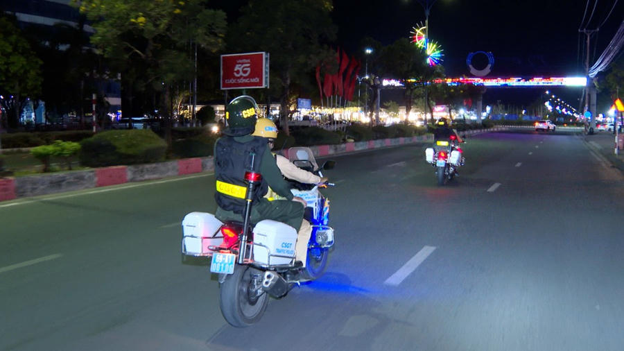 Các lực lượng tăng cường tuần tra ban đêm thời điểm giáp Tết Nguyên đán năm 2026.