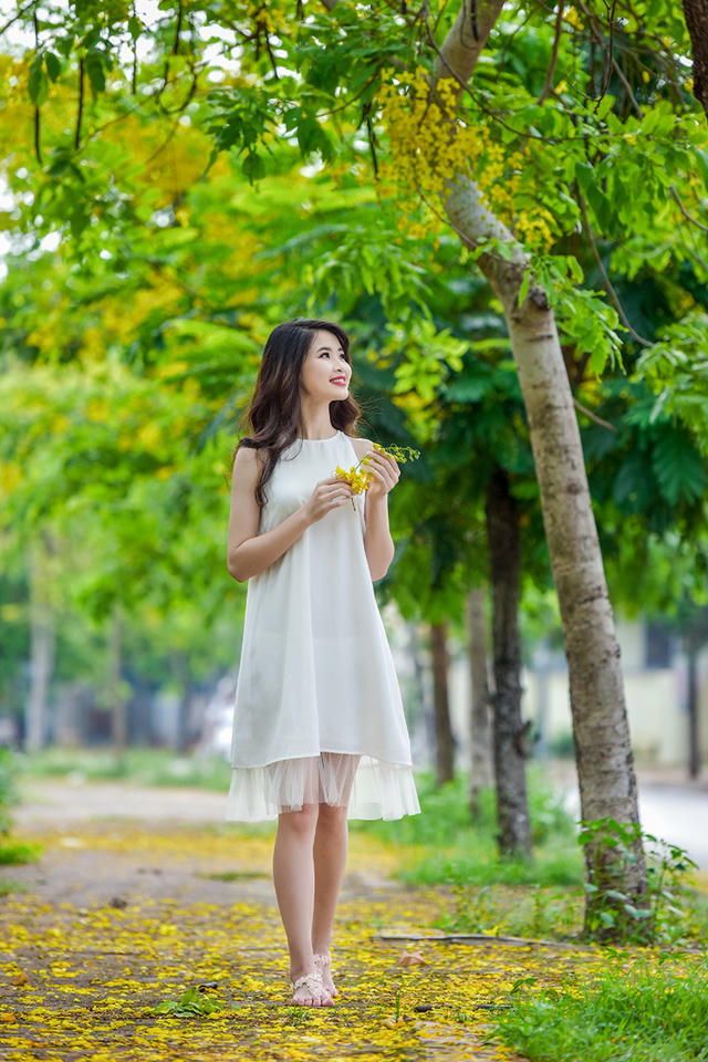 Trang tiếp lời: “Tháng 1 sắc đào sum vầy, tháng 2 hoa sưa ngát hương , tháng 3 hoa ban mỏng manh, tháng 4 hoa loa kèn thơ mộng tinh khôi... Rất đặc biệt”.