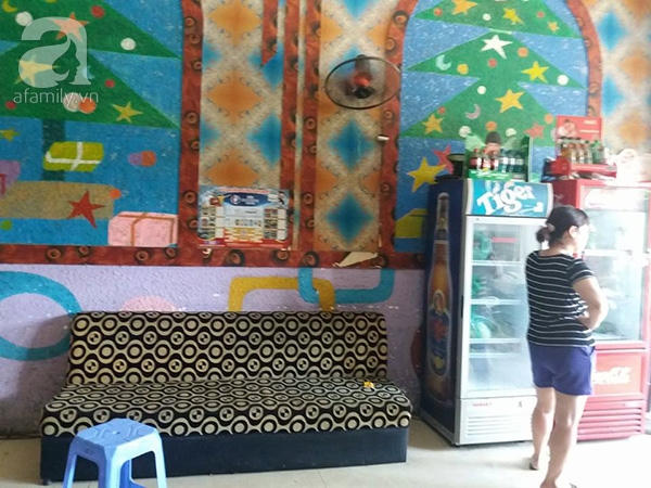 Vị trí người đàn ông bị tố và cô gái ngồi.