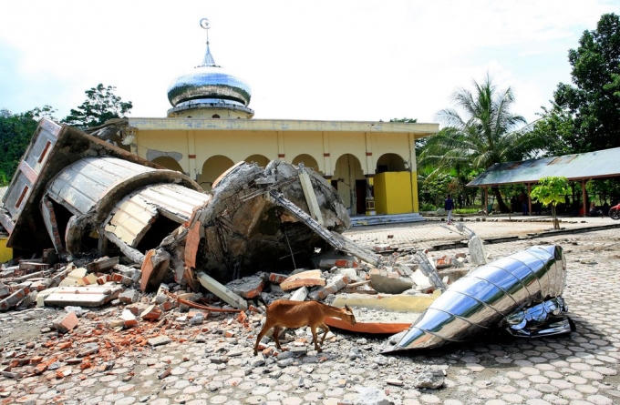 Trận động đất mạnh 6,4 độ richter tại Aceh, Indonesia đã lấy đi sinh mạng của ít nhất 54 người. (Ảnh: Getty Images)