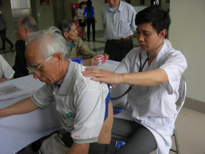 Ngày 3/12/2016 Bệnh viện Bạch Mai sẽ khám và tư vấn miễn phí bệnh phổi tắc nghẽn mạn tính. Ảnh: minh họa.
