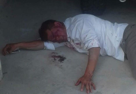 Hình ảnh ông Hòa bị đánh gục tại công ty Bảo Khánh.