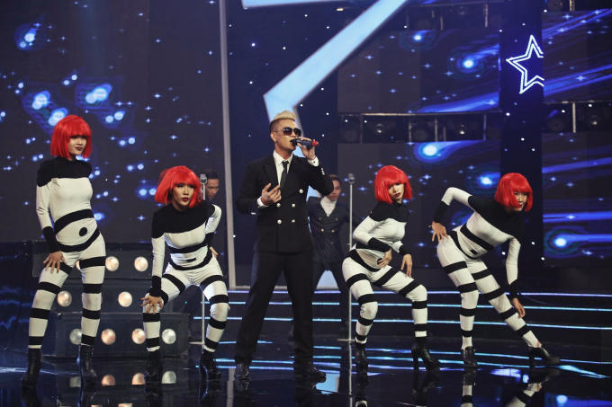 NSƯT Kim Tử Long nhói tim khi thấy cảnh nghèo của thí sinh Sao Nối Ngôi