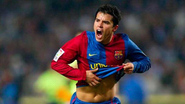 Trái ngược với kỳ vọng của Barcelona, Saviola chỉ chơi ở mức