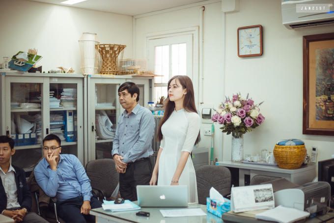 Hoa hậu hoàn vũ Việt Nam: Bảo vệ luận văn thạc sĩ với đề tài vì cộng đồng