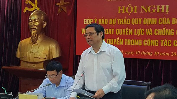 Trưởng Ban Tổ chức TƯ Phạm Minh Chính.