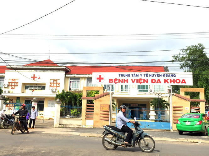 Bệnh viện Đa khoa KBang nơi ông Đạt đang cấp cứu.