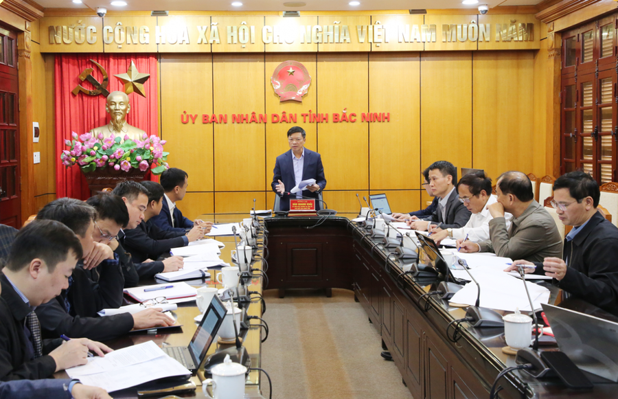 Quang cảnh cuộc họp.