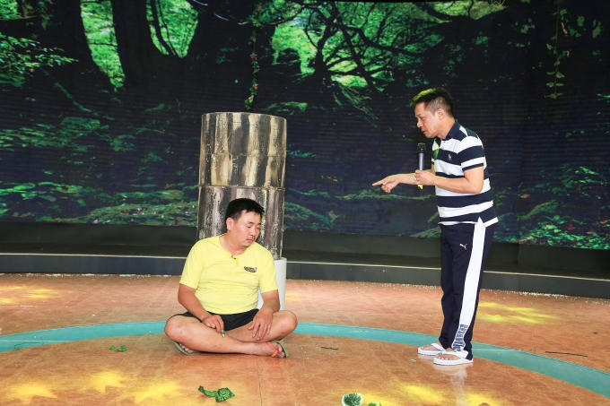 Hồng V&acirc;n t&aacute;o bạo đem kịch kinh dị l&ecirc;n s&acirc;n khấu Tiếu L&acirc;m Tứ Trụ