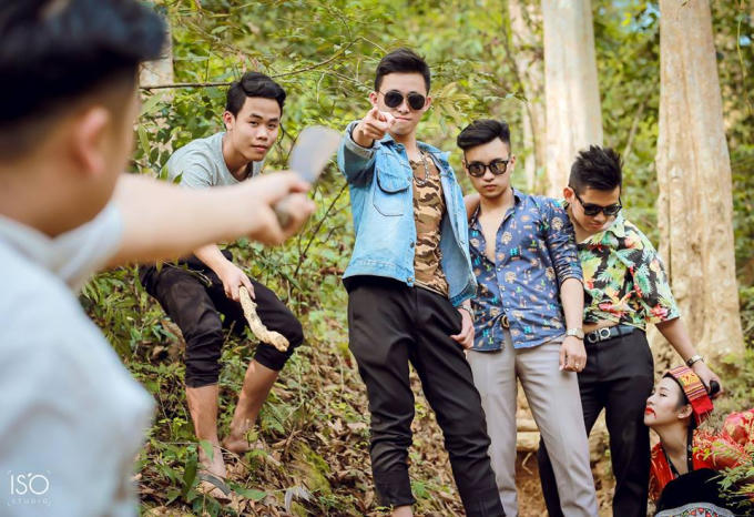 Chiêm ngưỡng bộ ảnh kỷ yếu lên án nạn
